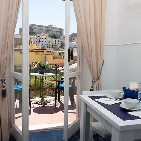 Residenza Punta Stendardo Pensjonat 4*