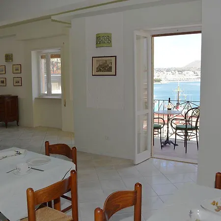 Pensjonat Residenza Punta Stendardo 4*