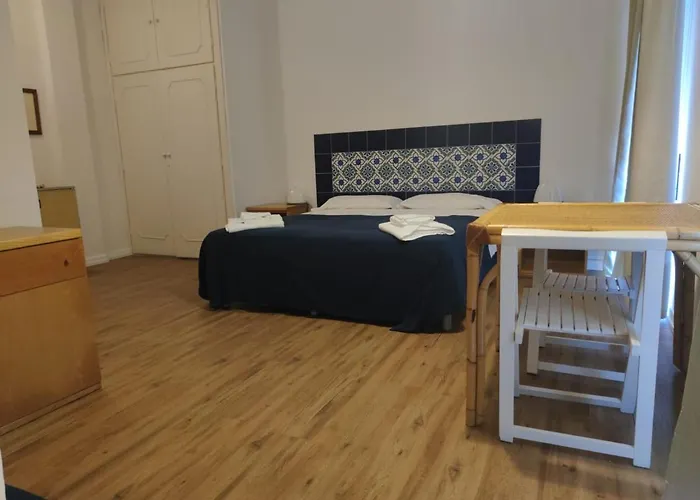 Residenza Punta Stendardo 加埃塔