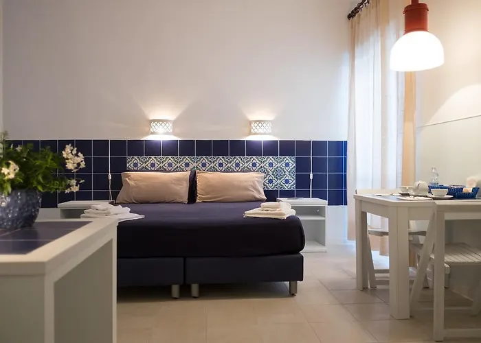 招待所 Residenza Punta Stendardo 加埃塔