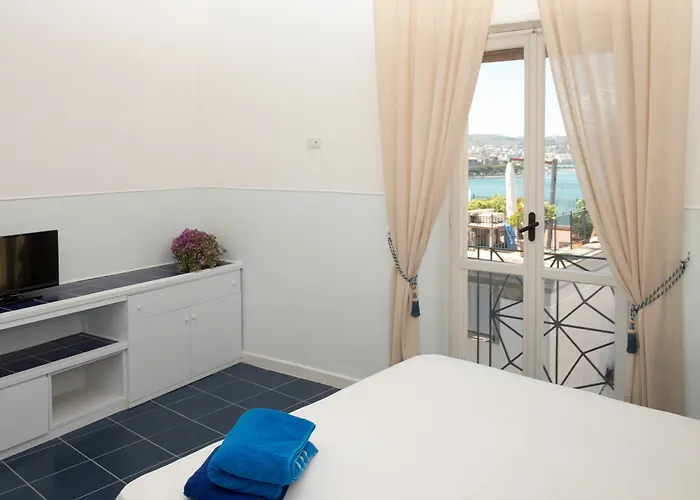 Residenza Punta Stendardo 招待所